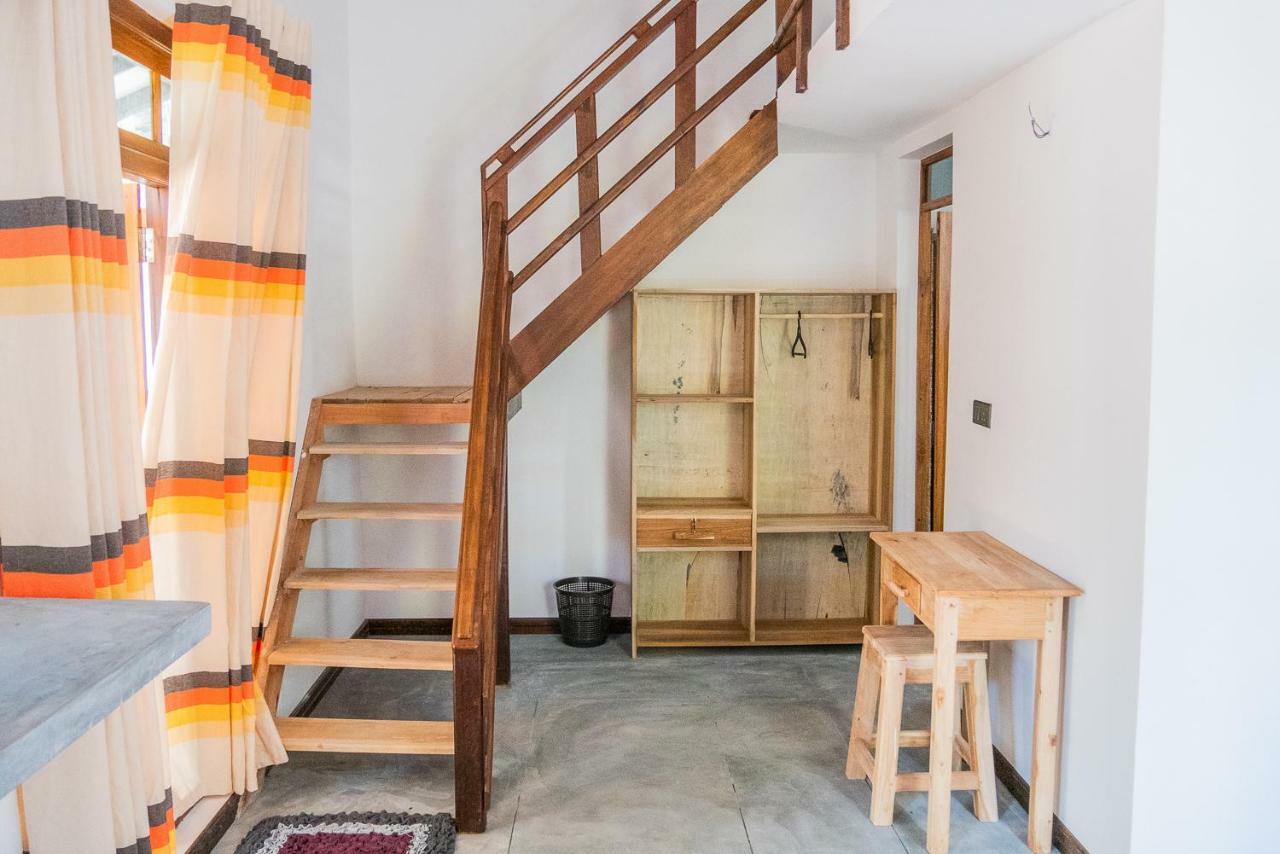 Hilltop House 阿鲁甘湾 外观 照片